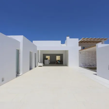 Villa Bianca In Antíparos
